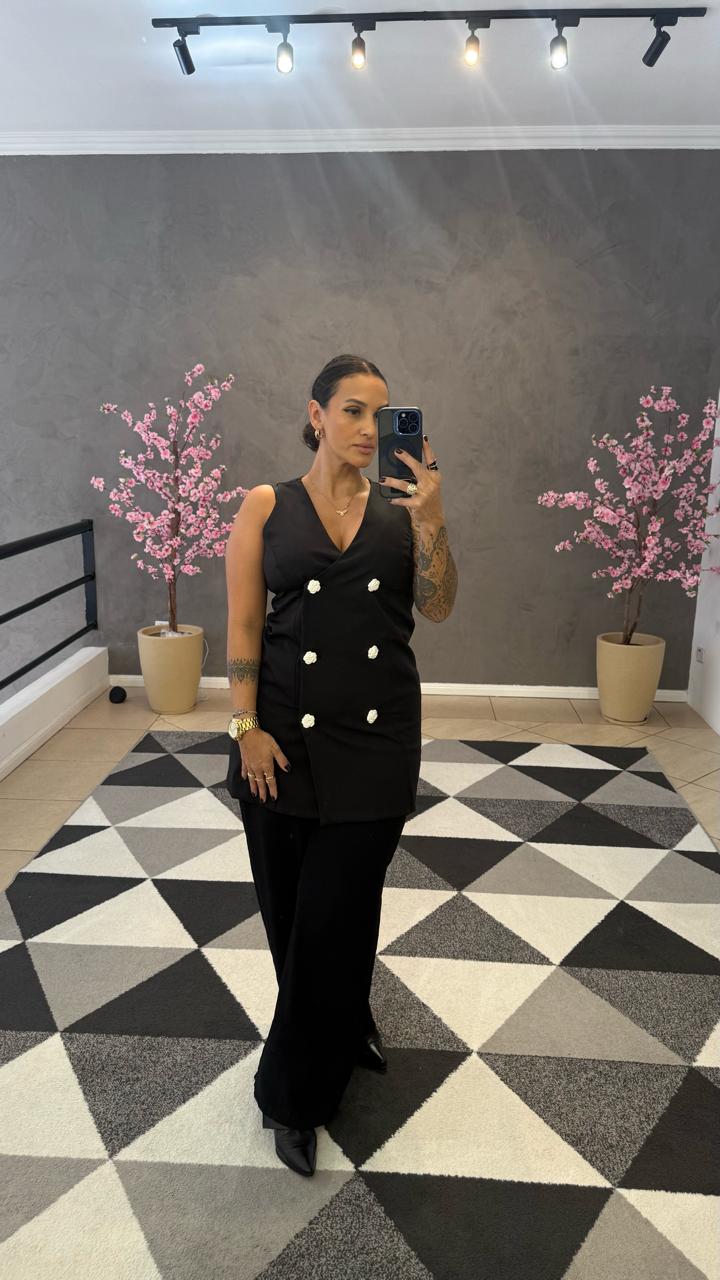 Colete/Vestido Curto Botão Rosas