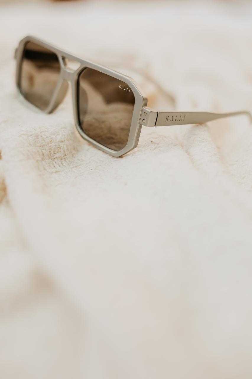 Óculos Deusa Hécate