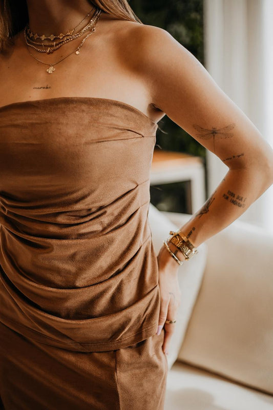 Vestido Com Pregas Suede